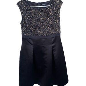 AMERICAN‎ Living sleeveless formal dress size 12.